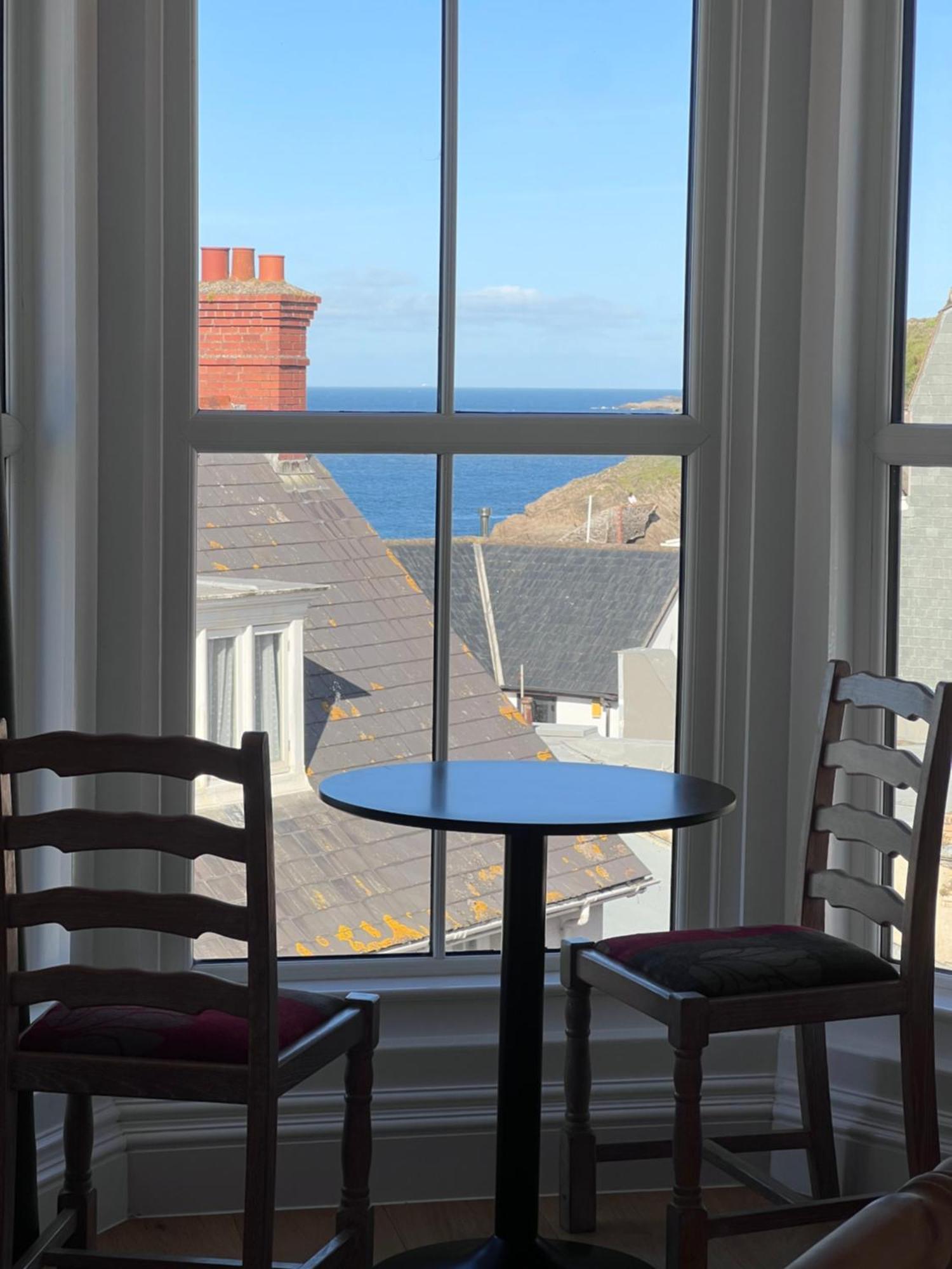 일프러컴 The Harbour Lights B&B 외부 사진